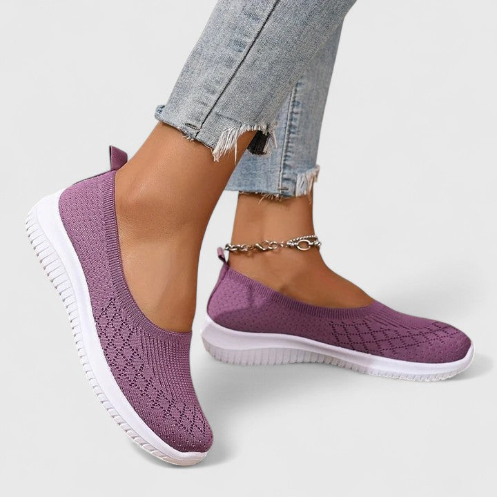 ODARA | ORTHOPAEDIC SLIP-ONS