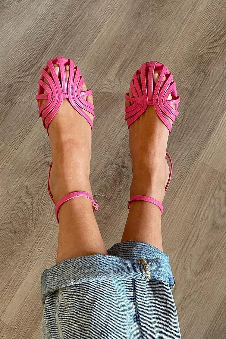VICTORIA | GOLDEN SANDALS ADORNED WITH JEWEL DETAILS