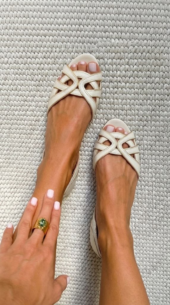 CAMILA | ELEGANT BRAIDED SANDALS